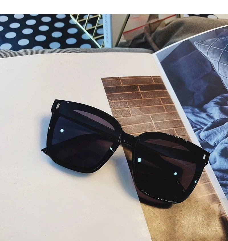 Mode Koreanische Persönlichkeit Ins Trend Schwarz Quadratischen Rahmen UV400 Sonnenbrille für Unisex Straße Sonnenbrille – Detail 3