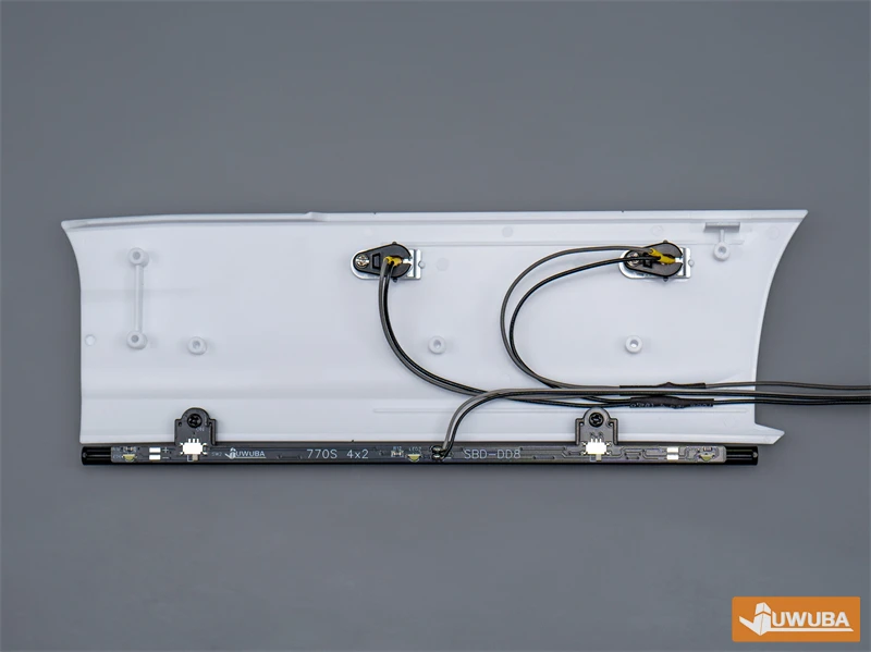 Plastic 3-7V Side L… - image