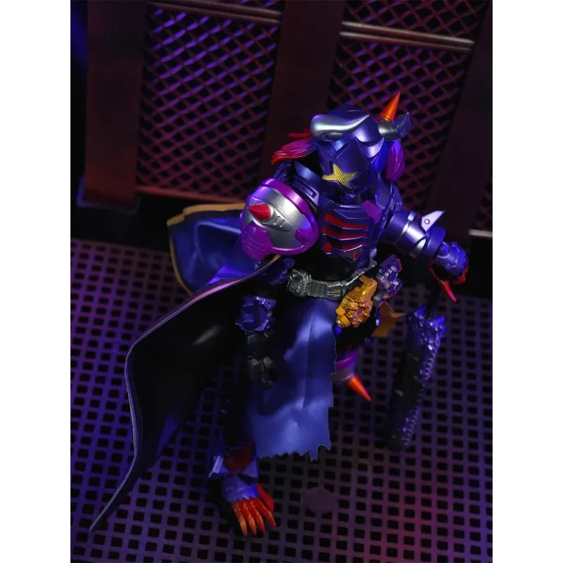 Handgefertigter tiefvioletter Umhang im Maßstab 1:12, zweifarbiger Rock, Zubehör für 6-Zoll-SHF-Kamen-Rider-Actionfiguren-Körpermodell – Detail 3