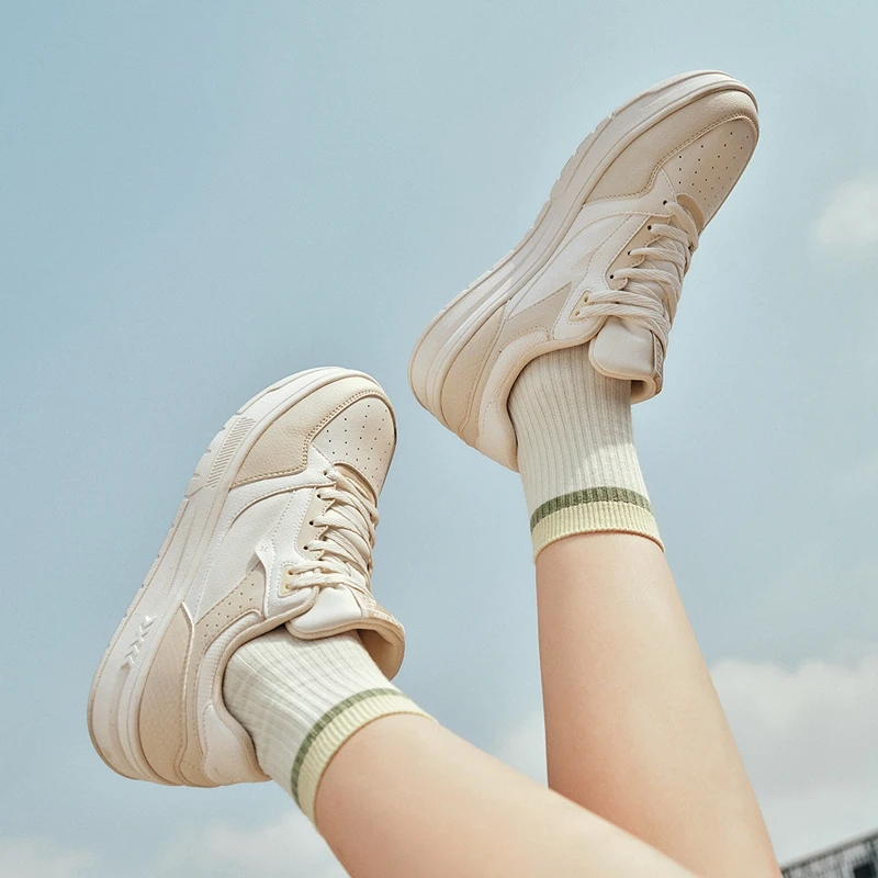 Xtep Mubai 2.0 Skateboarding Shoes Women Casual Street Style Sports Shoes Vintage Comfortable Female Sneakers 877318310028