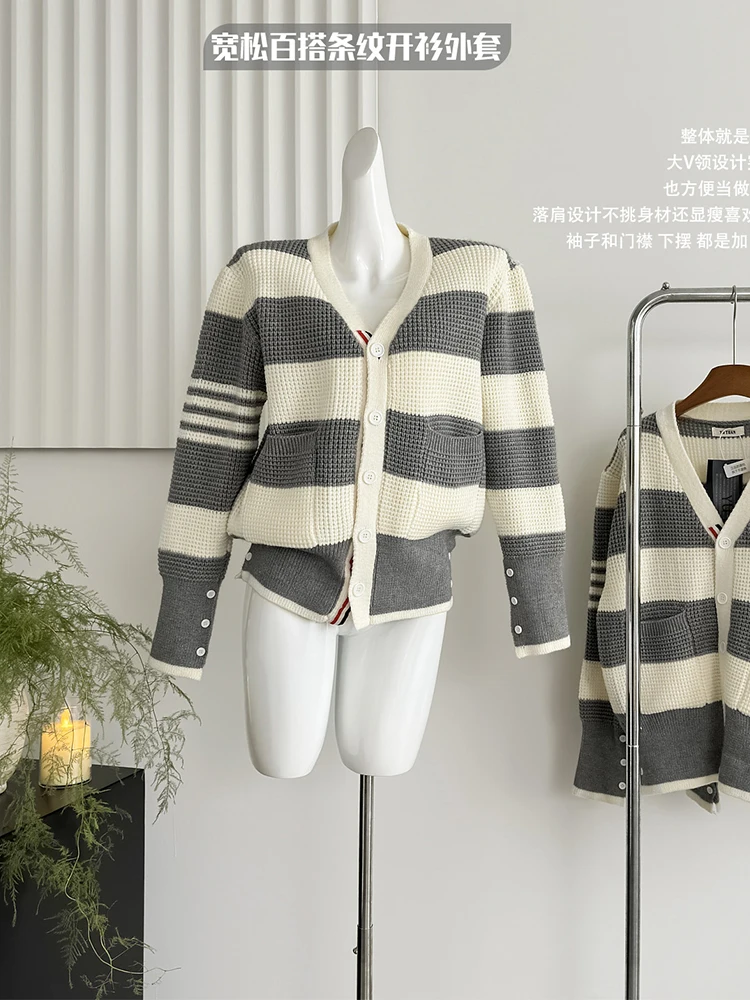 Autumn Winter Woman Korean Vintage V-neck Striped Cardigan Sweater Jacket Knitwears Coat Long Sleeve 2000s Aesthetic Loose Chic