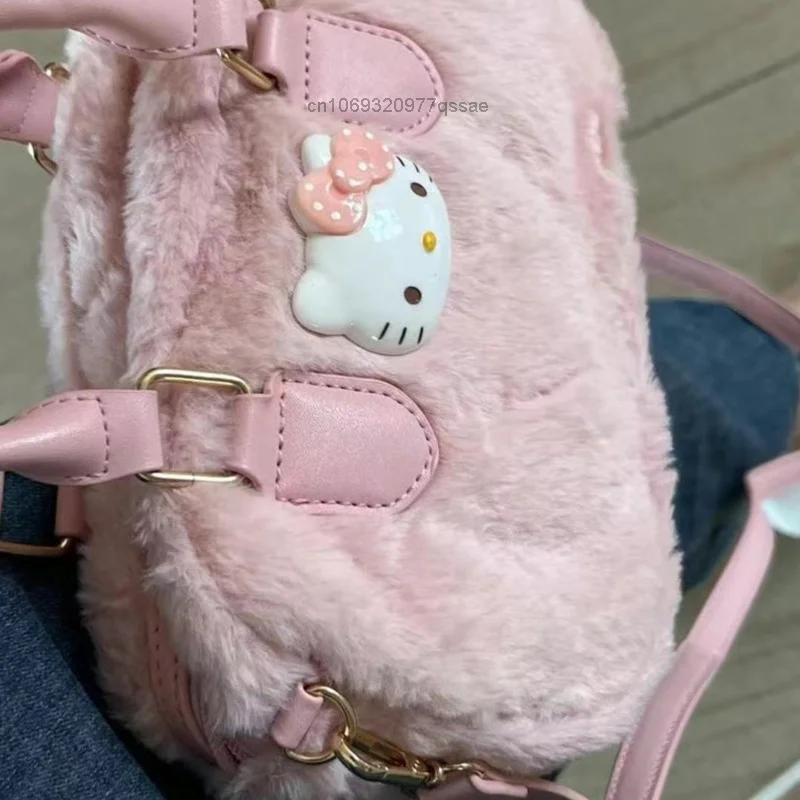 Hello Kitty Pink słodka torebka Fury z koreańskim stylem Y2k Sanrio Crossbody na ramię puszyste etui na zamek torby studenckie dziewczęce