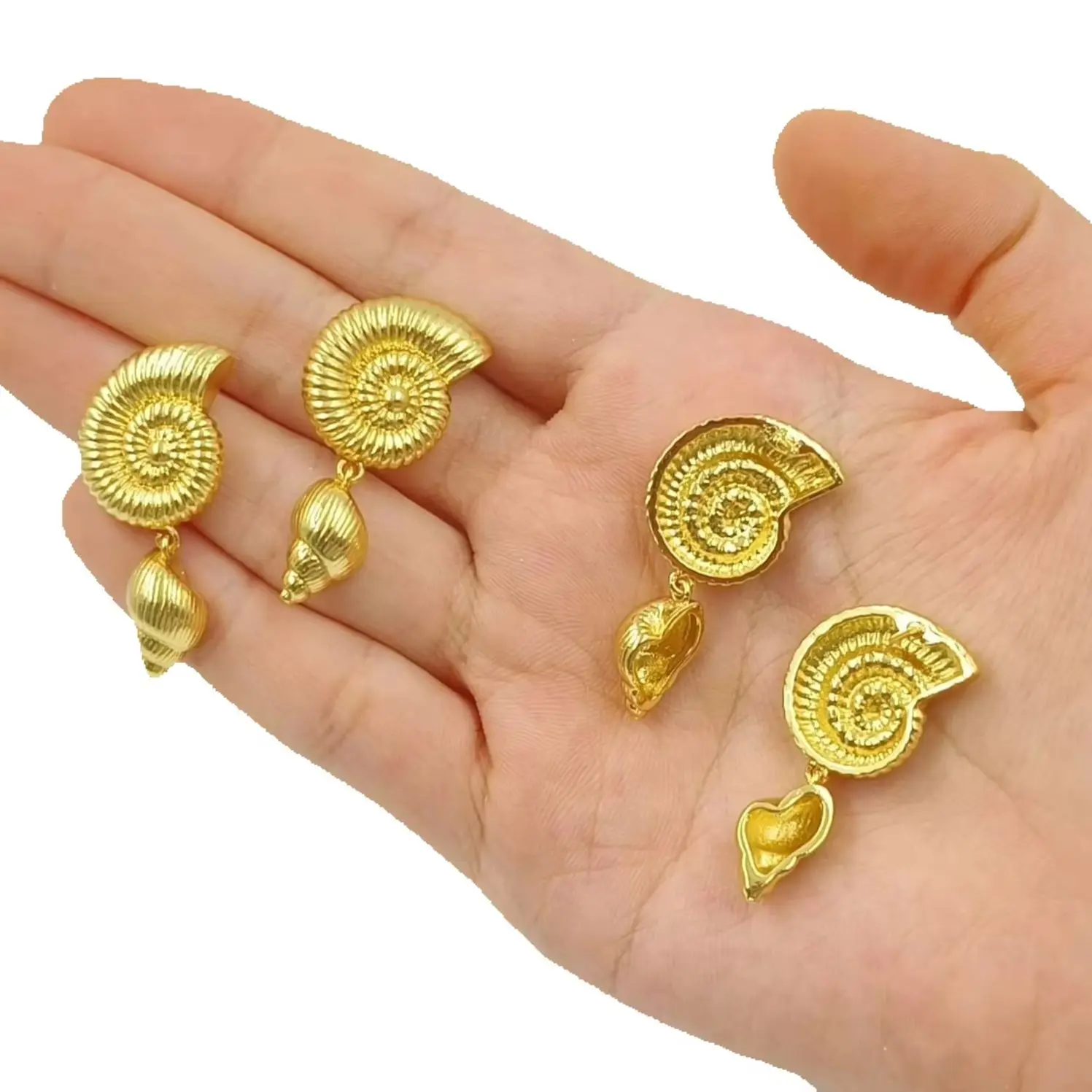 WT-ME127 Unique Personality Cowrie Snail Shell Style Medium Long Yellow Brass Earring For Girls Beach Decorative