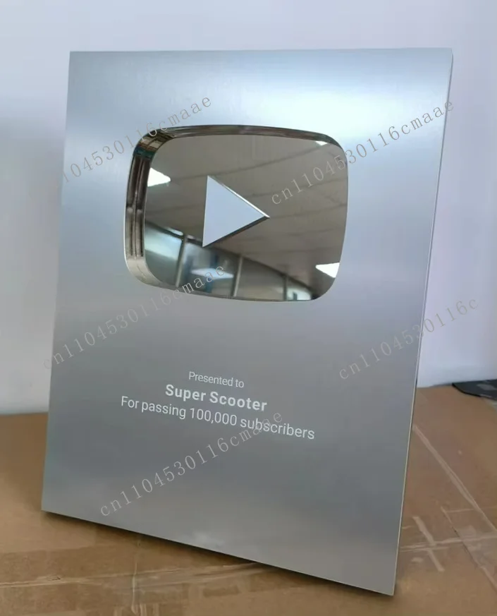 Play button prizes, aluminum shields, trophy prizes and plates wholesale