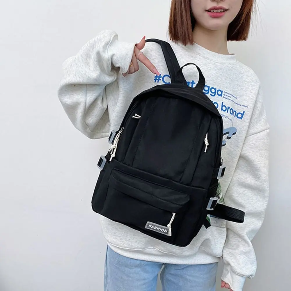 귀여운 단색 학교 가방 멀티 포켓 달콤한 스타일 단색 배낭 캐주얼 디자인 경량 학생 배낭 남여 공용