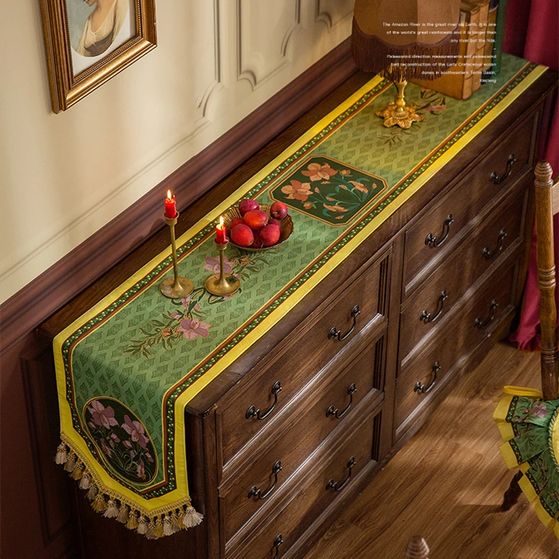 

Green Retro Table Runner European Elegant Flower Bed Flag Coffee Table Cabinet Tablecloth Diningtable Long Decorative Cloth