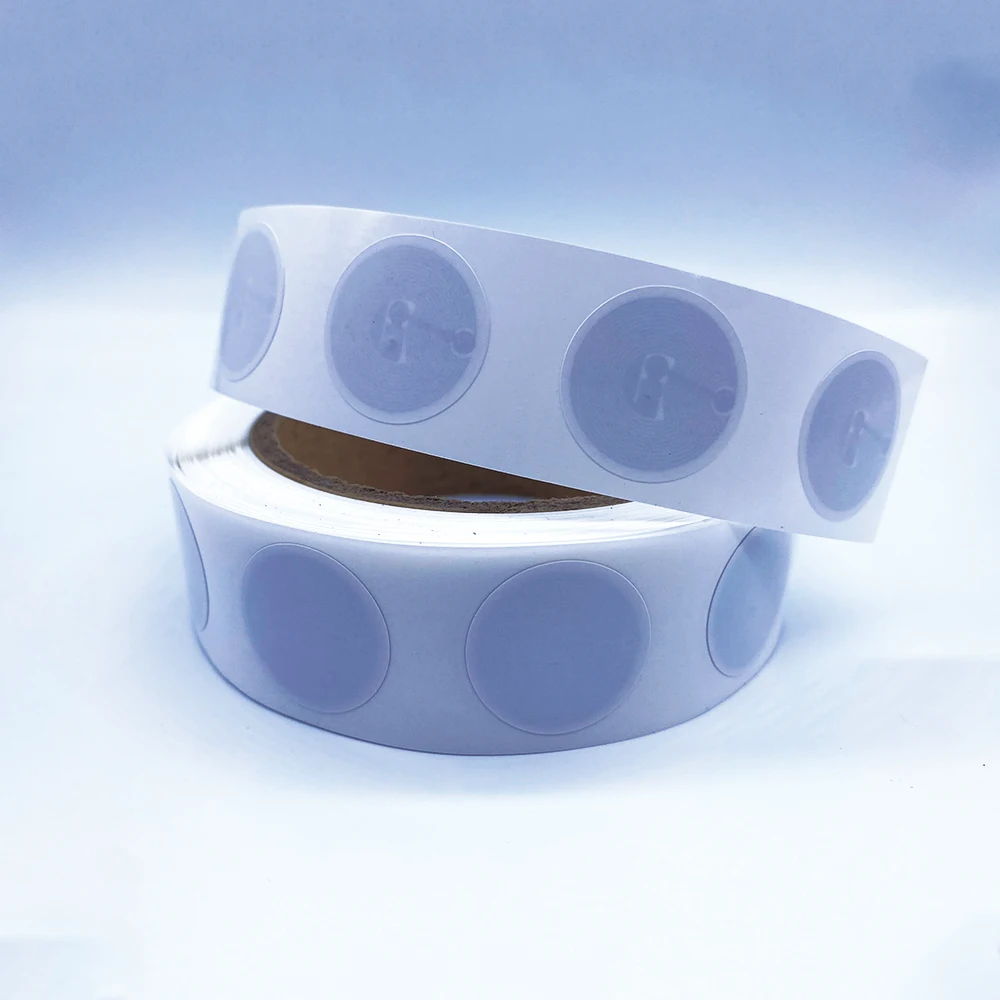 10 個/50 個/100 個 Ntag215 NFC タグ 13.56MHz ISO14443A ステッカー Ntag 215 電話利用可能な RFID 粘着ラベル RFID タグステッカー