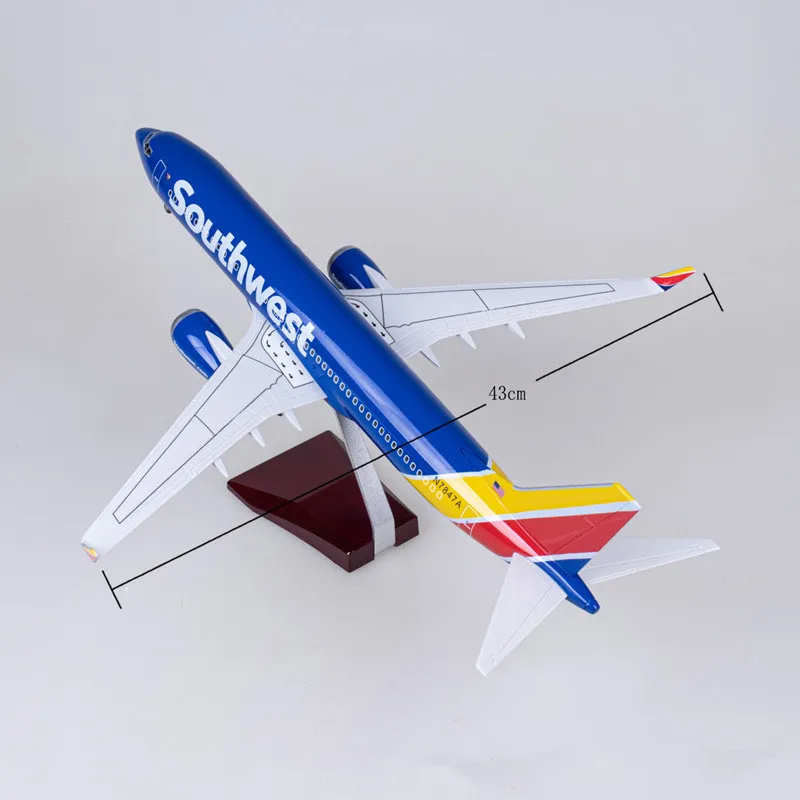 1:85 Scale 47CM Diecast Model American Southwest Airlines Boeing 737 Resin Airplane Airbus With Light And Wheels Toy Collection