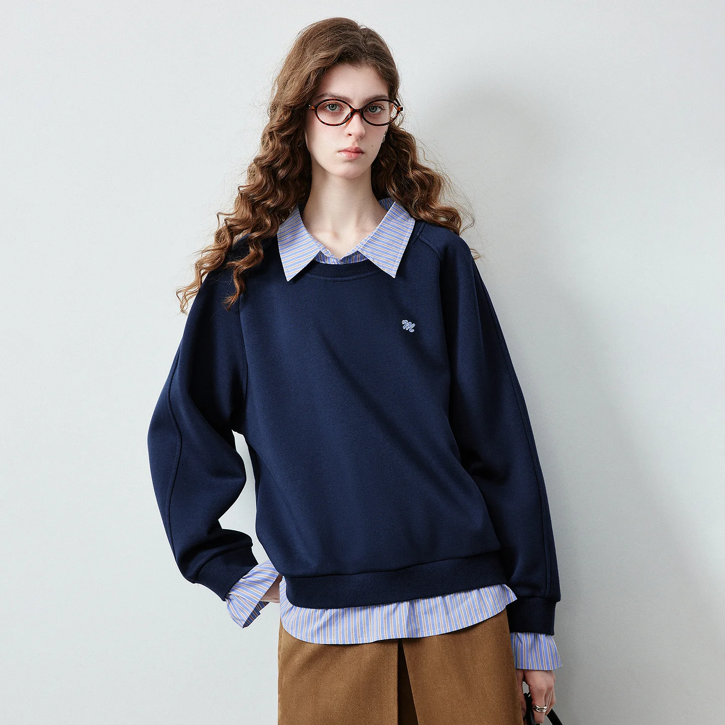 TOYOUTH Women's Fake Two Piece Sweatshirt 2026 Autumn New Arrival Shirt Collar Striped Splicing Loose Fit Layering Top
