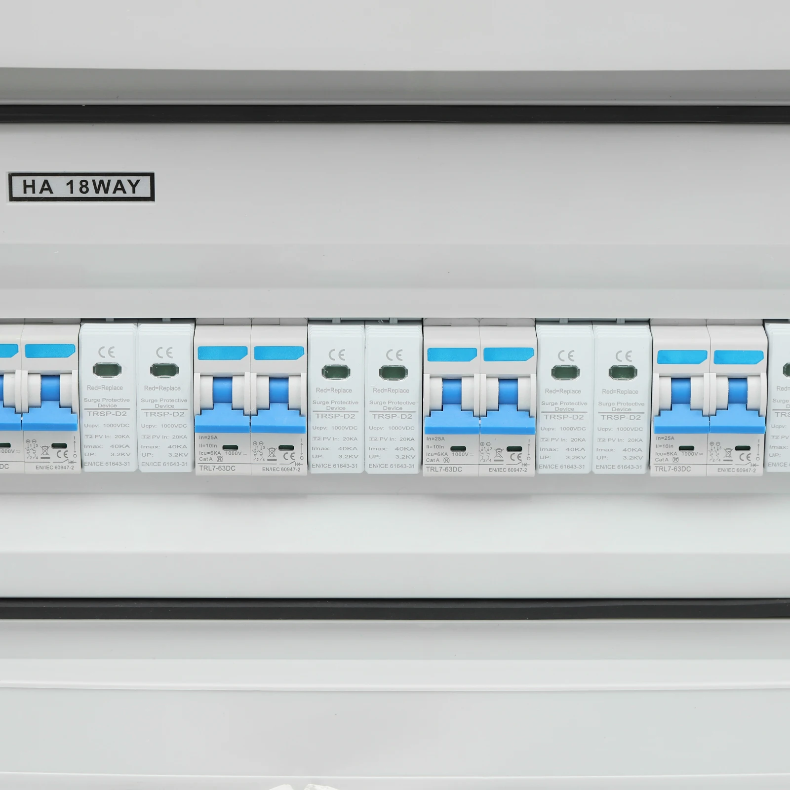 1000 V Solar DC PV Combiner Box 4 in 4 Out Isolator Switch Box mit 8 Anschlüssen IP65 wasserdicht, Überspannungsschutz 15 A/25 A – Detail 12