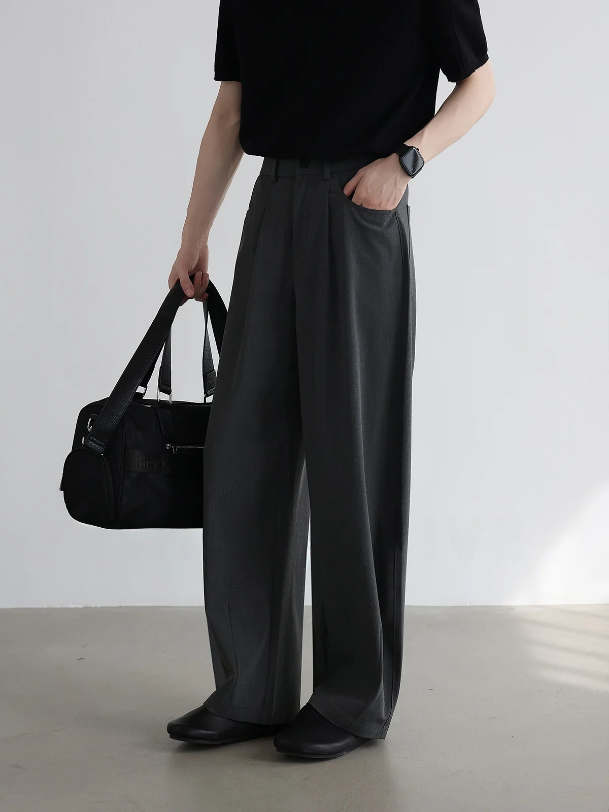 Business Casual Straight Leg Men's Pants Anti-Wrinkle Wide Leg Lightweight Luxury Drape Summer Trousers for Young Men