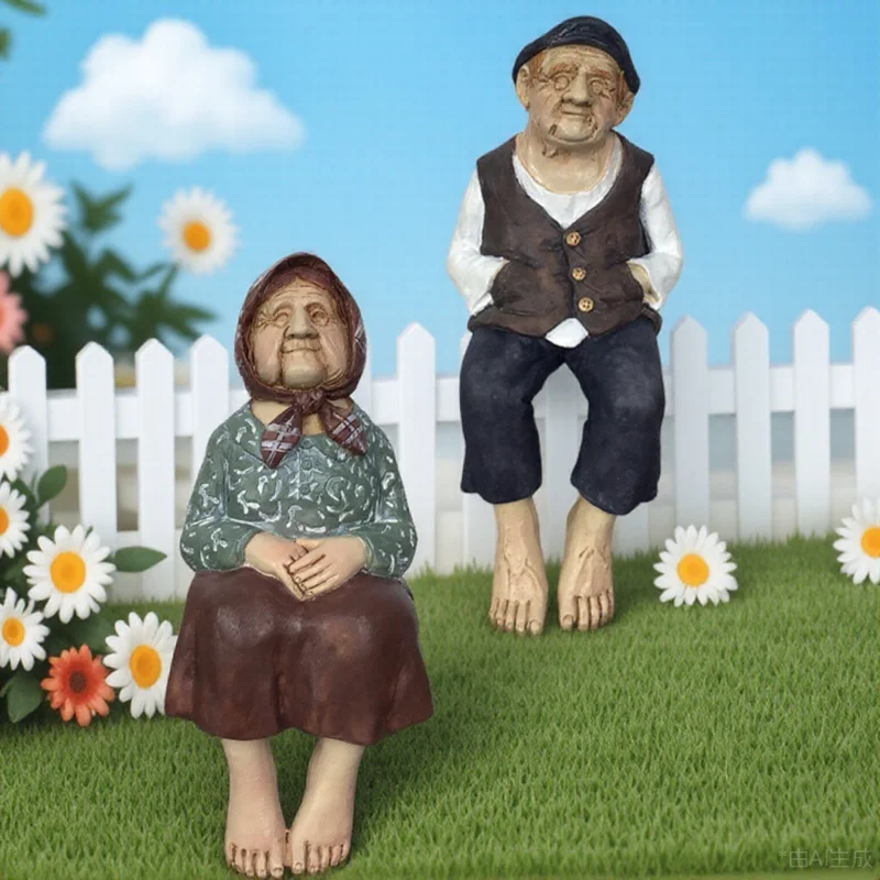 

1Pcs Elderly Couple Resin Statue Romantic Desktop Ornament Grandparent Decoration Couple Figurines Tabletop Adornment