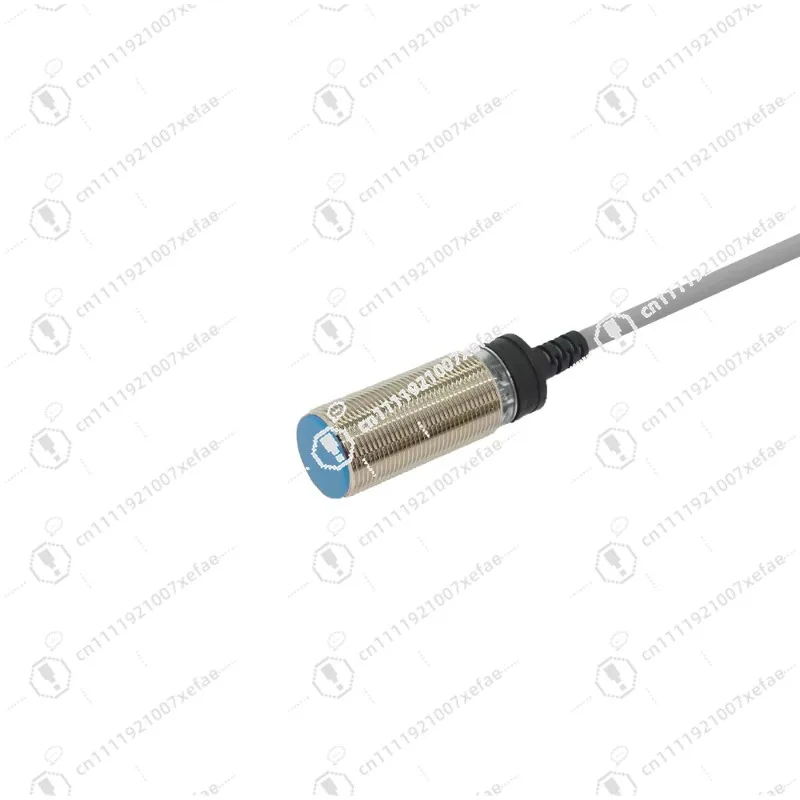 5Mm sensing range NC 3-wire 12 to 24V DC M18 inductive proximity switch sensor