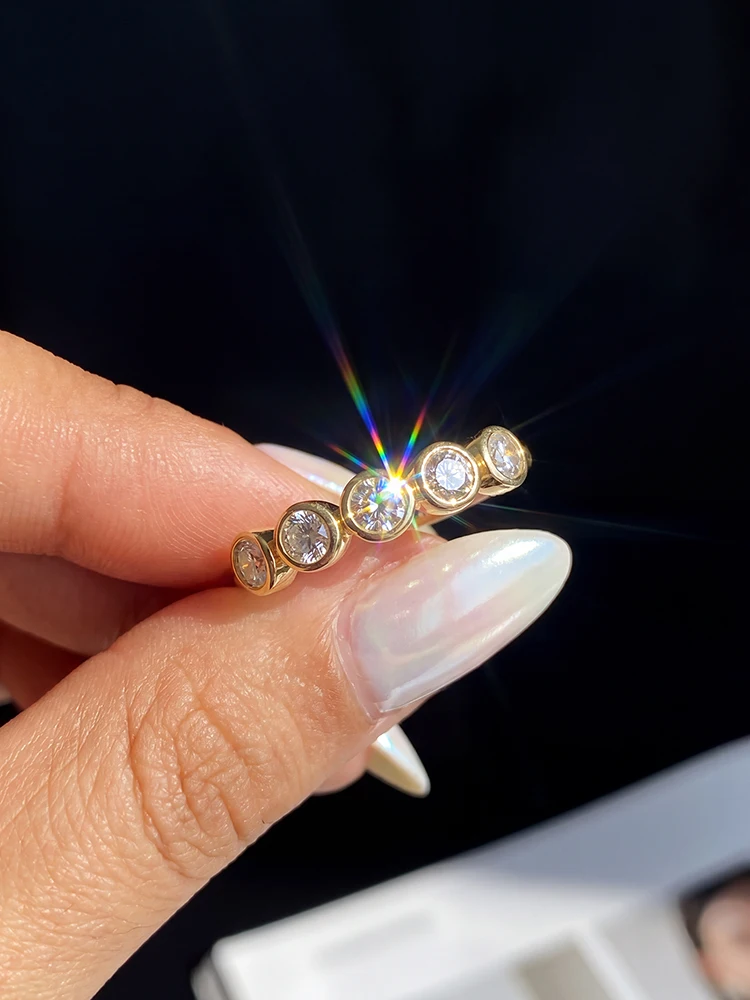 Wunderschöne Echte Moissanit-Diamant Runde Eheringe für Frauen Geschenk Jubiläum Party Luxus Hochwertige Schmuckstücke – Detail 2