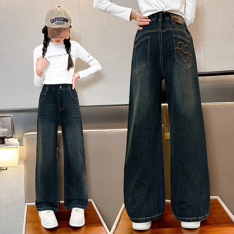 Retro-Jeans für Mädchen mit Herz-Stickerei auf der Gesäßtasche, Kinder-Mode Vintage Streetwear-Hosen für Teenager und Kinder