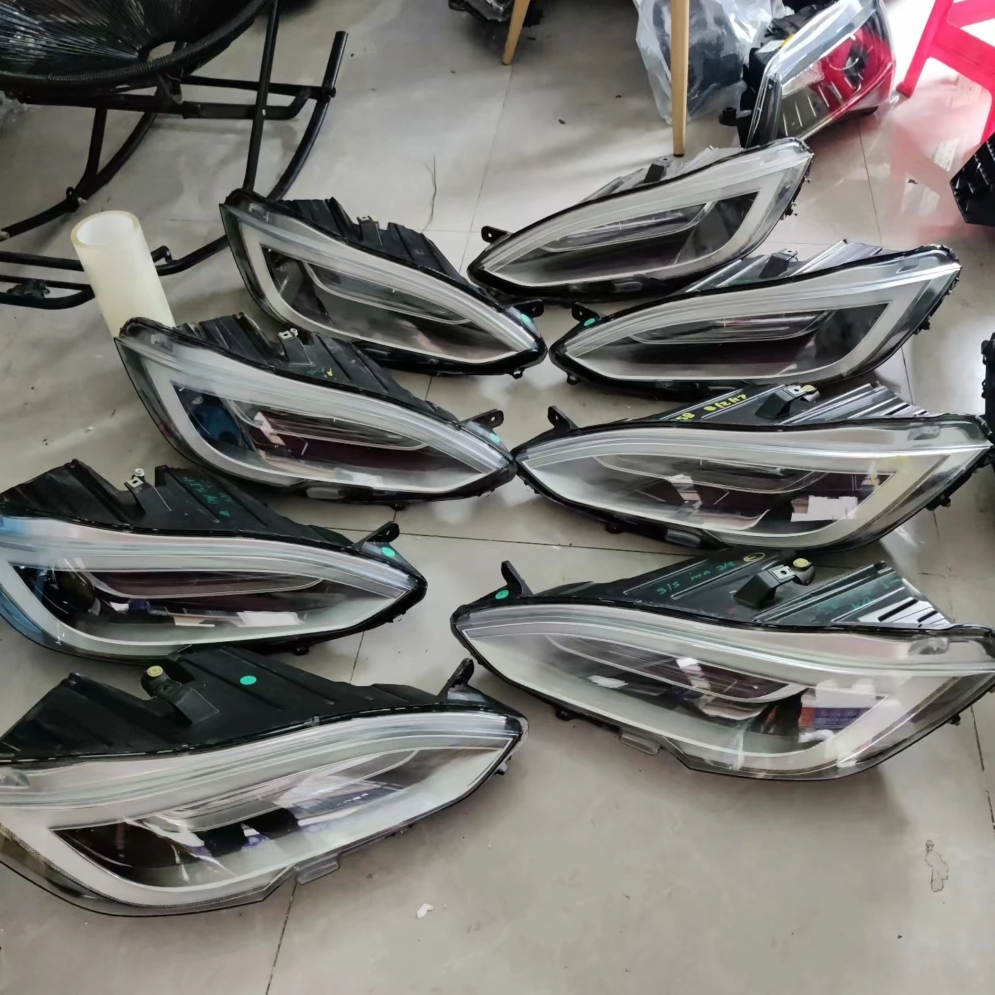 Wholesale Price Suitable For Tesla Model S Car Front Led Headlights tesla Parts NO:1053572 1053575