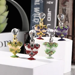 5ml Heart Metal Empty Grape Refillable Perfume Oil Attar Bottle Glass Container Gift Home Decoration Wedding Favors 58776