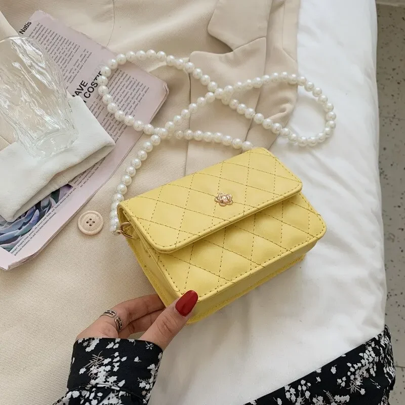 Female New Tide Spring Summer Texture Satchel Popular Temperament Ringer Pearl Chain Crossbody Bag