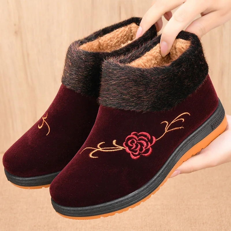 

Women's Winter Thickened Short Fur Lined Slip-On Snow Boots Anti-Slip Round Toe Comfortable Mom Shoes Easy To Wear Casual Flats
