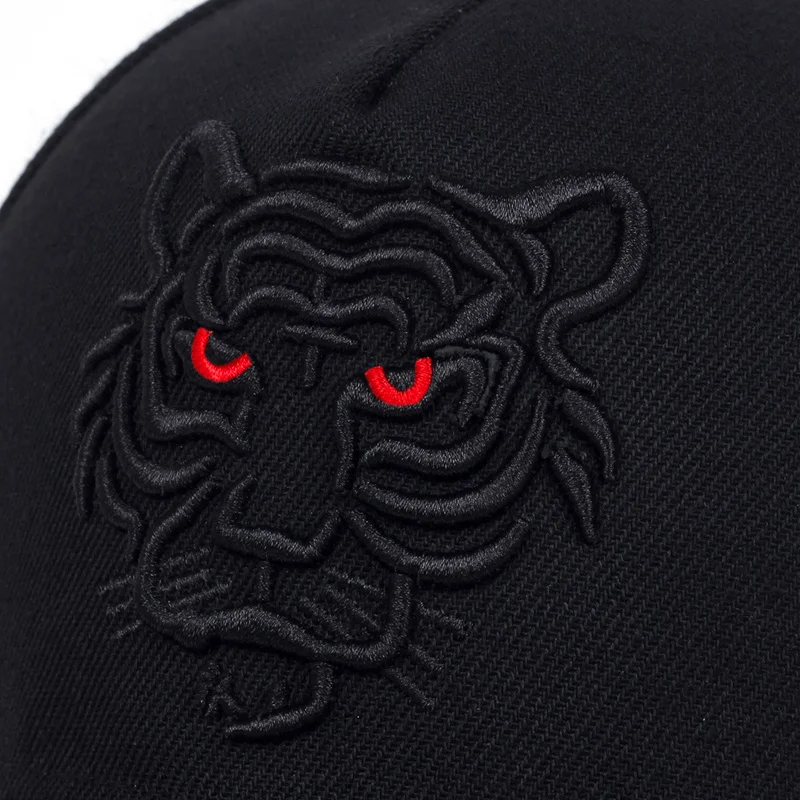 New Cotton Black Tiger Embroidery Baseball Cap Men Women Hip Hop Hat Summer Leisure Trucker Caps Unisex Snapback Hats Gorras