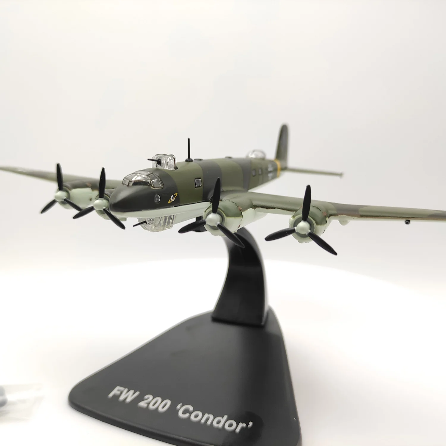 دييكاست 1/144 مقياس الألمانية Fw200 كوندور طائرة الاستطلاع سبيكة نموذج طائرة جمع لعبة هدية عرض حلية #4