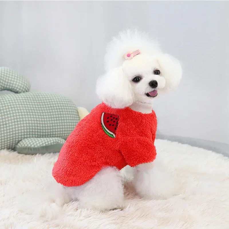 Ropa de invierno de felpa para mascotas, bonito patrón de frutas, chaleco grueso y cálido para perros pequeños y medianos, chaqueta suave para cachorros de invierno, disfraz de peluche