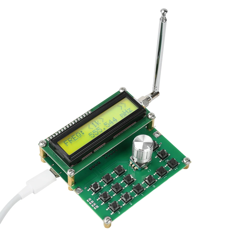 ADF4351 สัญญาณความถี่ตัวแปร Oscillator สัญญาณ 35MHz ถึง 4000MHz จอแสดงผล LCD แบบดิจิตอล DC 4.5 V-5.5 V Type-C