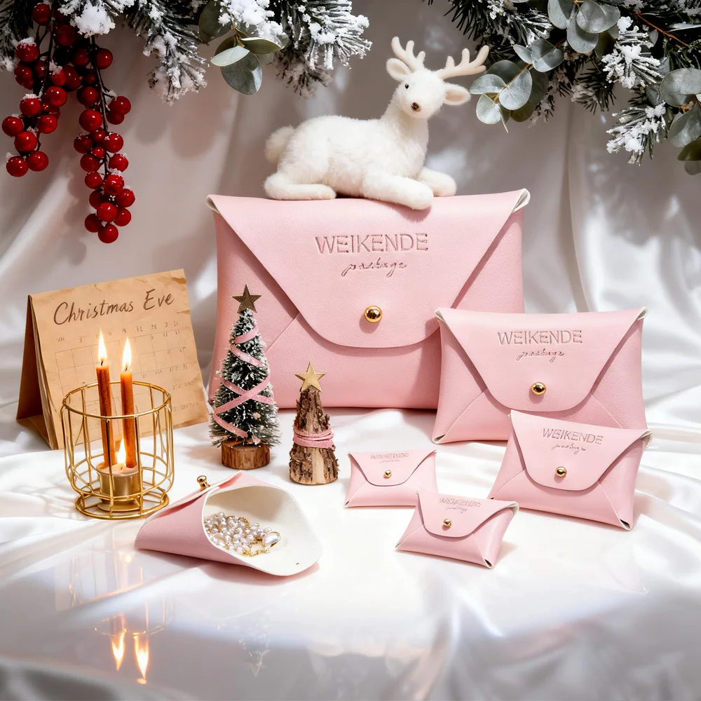 7x5 سنتيمتر صندوق تعبئة المجوهرات قلادة حلقة القرط سوار التخزين المنظم عرض حقائب للهدايا شعار مخصص بولي Leather الجلود المسامير حقيبة