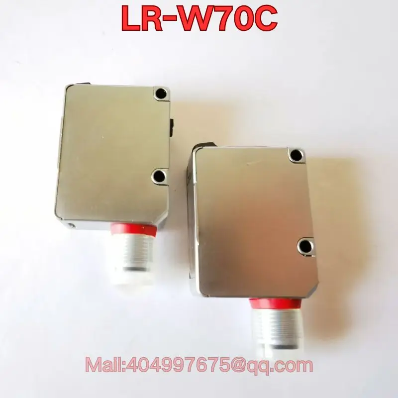Second-hand LR-W70C sensor function test is normal The latest quotation in 2026
