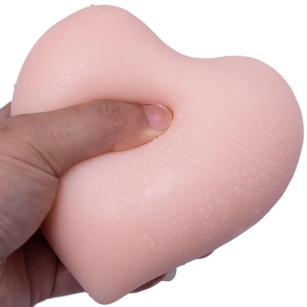 

Little Heart Heart Shaped Squeeze Toy Hand Pinching Ornaments Slow Rebound Toy Q Slow Rising Gag Squeeze Toy Office Staff