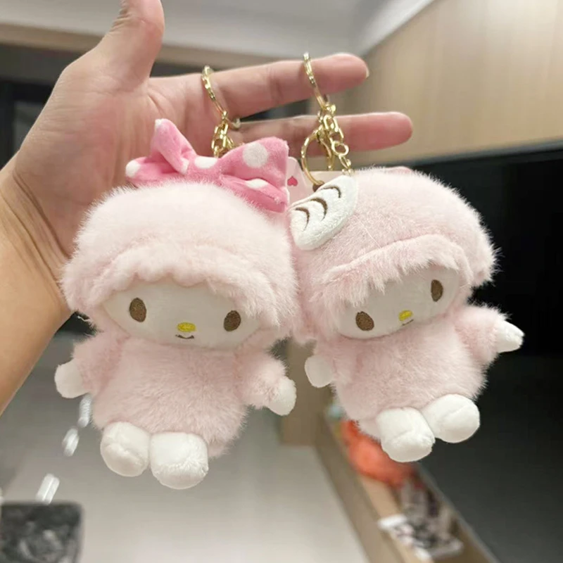 Sanrios lindo Piano llavero de felpa Anime esponjoso relleno Animal encanto colgante muñeca llavero para mochila bolso decoración regalo