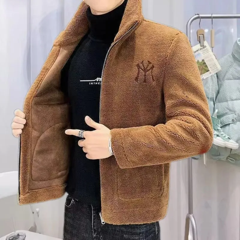 

New autumn and winter collection, men's lambing wool jacket, stand up collar trend, thick wool, cotton jacket, fashionable jacke