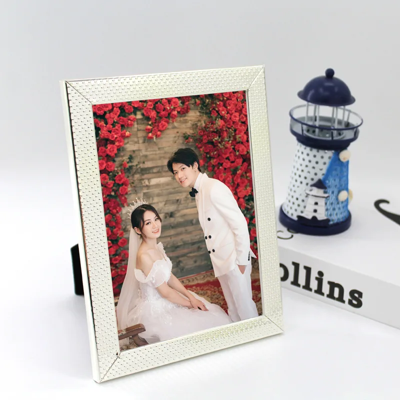 Retro Needle Point Metal Photo Frame Table 7-inch 10 inch Wedding Picture Frame A4 Decorative Picture Frame Wall Hanging