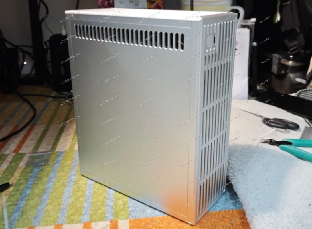 [Change] ZS-D2/ITX half-height knife card computer chassis, version V4\ 4.9L volume, all-aluminum chassis
