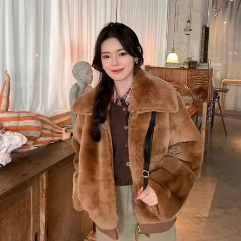 Vintage Lapel Faux Fur Coat Women Eco Friendly Fluffy Outerwear Elegant Versatile Winter Jacket