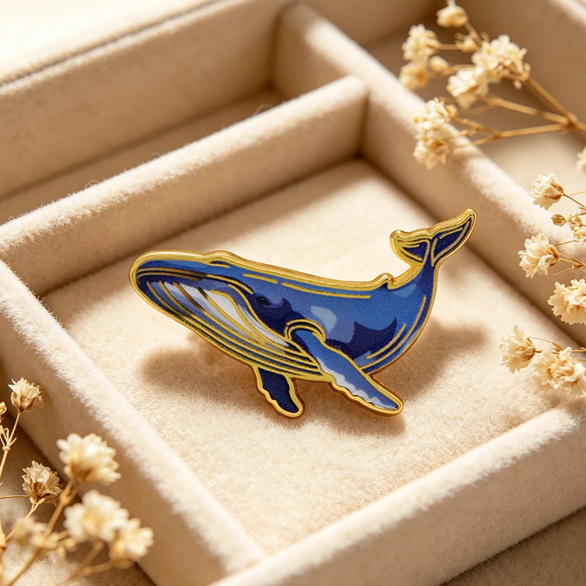 Marine Animals Enamel Pin Cute Whale Brooch Pines Lapel Pins Badge on Backpack Clothing Accessories Fashion Jewelry Friends Gift