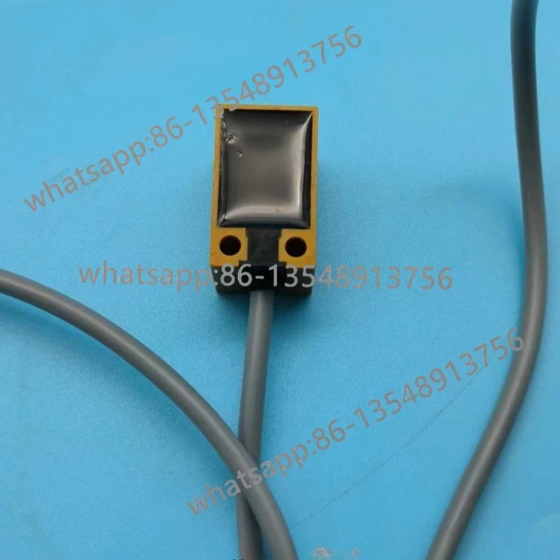 AZ1705PK60 electric pallet truck proximity switch interlock INB-05P16POU spot