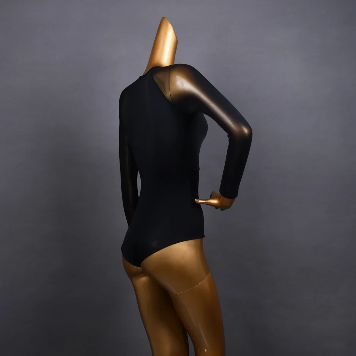 新しい大人の女性ラテンダンストップス長袖 Tシャツステージ競技ダンスウェアレディースセクシー社交ダンス練習衣装