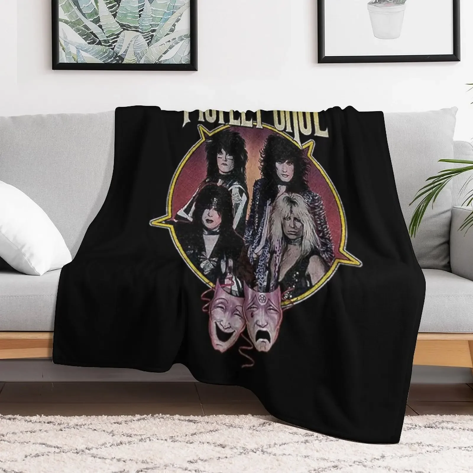Best Metal Girls Generation Band Essential T-Shirt Throw Blanket Soft Home Decor Blanket for Couch Bedroom