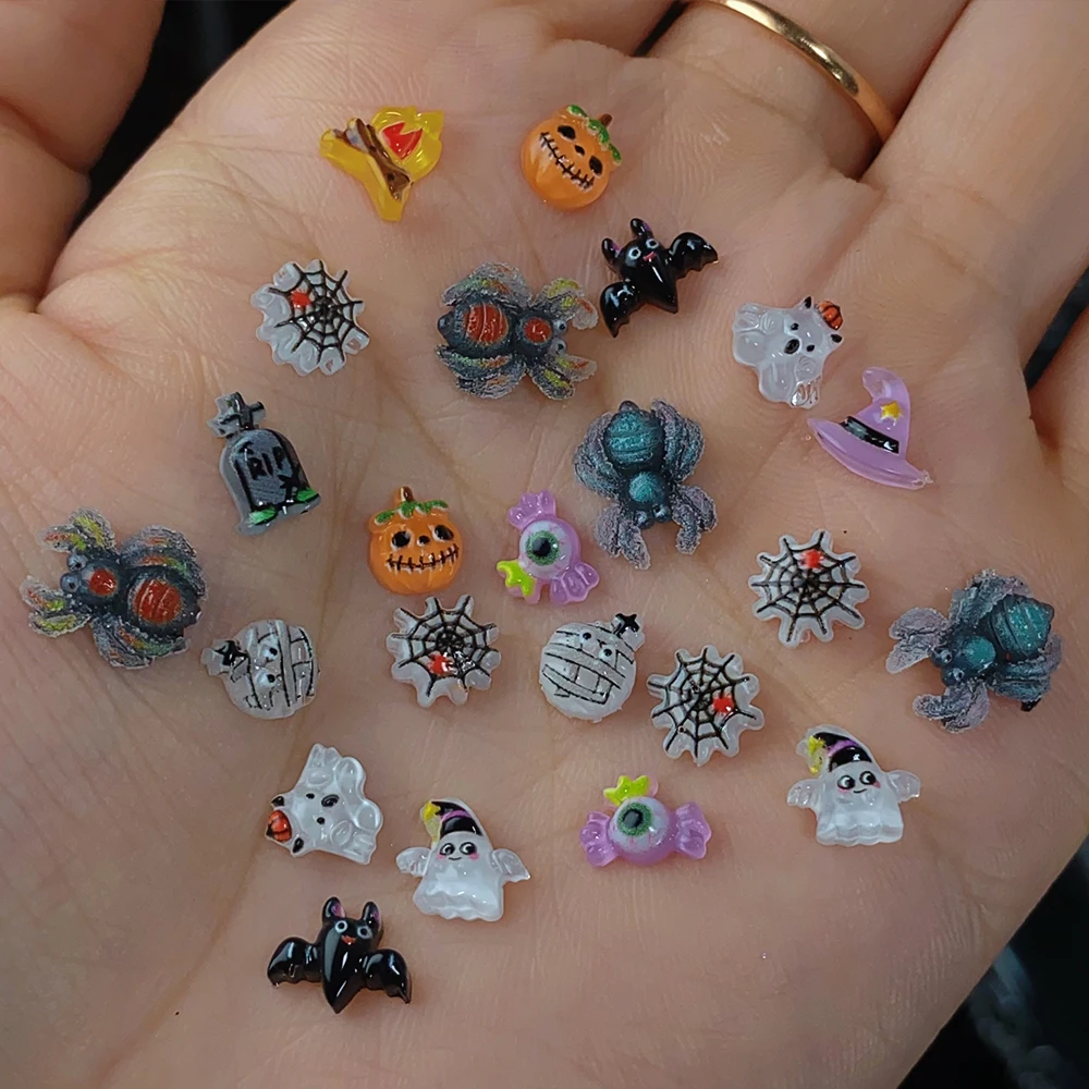 12Grids/Box 60PCs 3D Halloween Nail Art Charms Flatback Resin Ghost Spider Bat Pumpkin Eyeball Witch Hat Nail Parts Nail Supplie