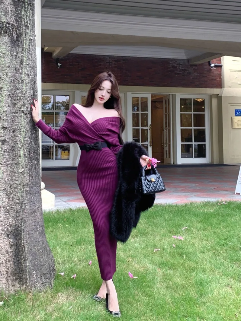 Women's Red V-neck Knit Long-sleeve Bodycon Dress Sexy Back Cutout Ribbed Sweater Dress Autumn Korean Trendy Office Lady Outfits