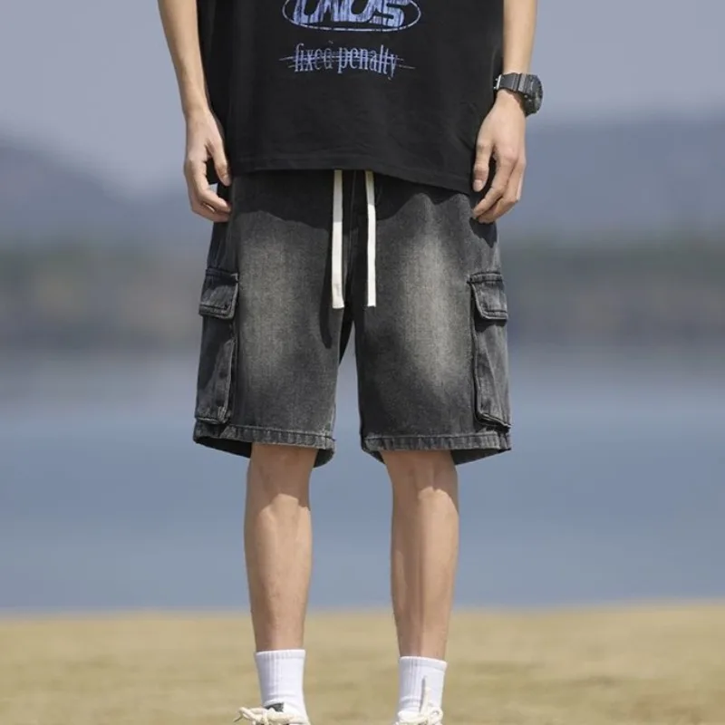 Pantaloni jeans corti da uomo Cargo larghi dritti larghi grigi larghi pantaloncini di jeans da uomo larghi popolari Y2k moda taglio bottoni retrò blu vendita