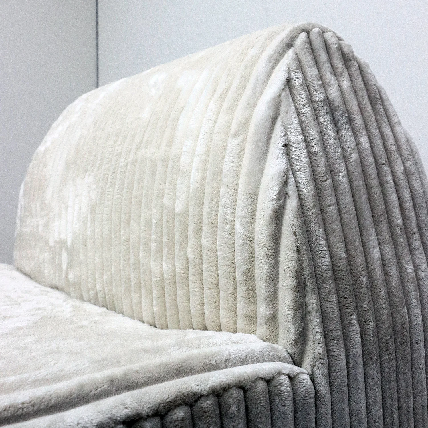 #One Seat Sofa With Rabbit Fur Corduroy Cover And High-density Sponge Filling For Living Room