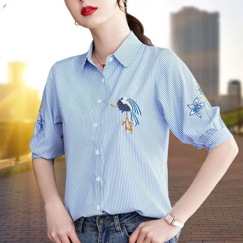 Women\'s Spring Summer Button Pockets Cartoon Embroidered Turn-down Collar Three Quarter Cardigan Shirt Casual Office Lady Tops