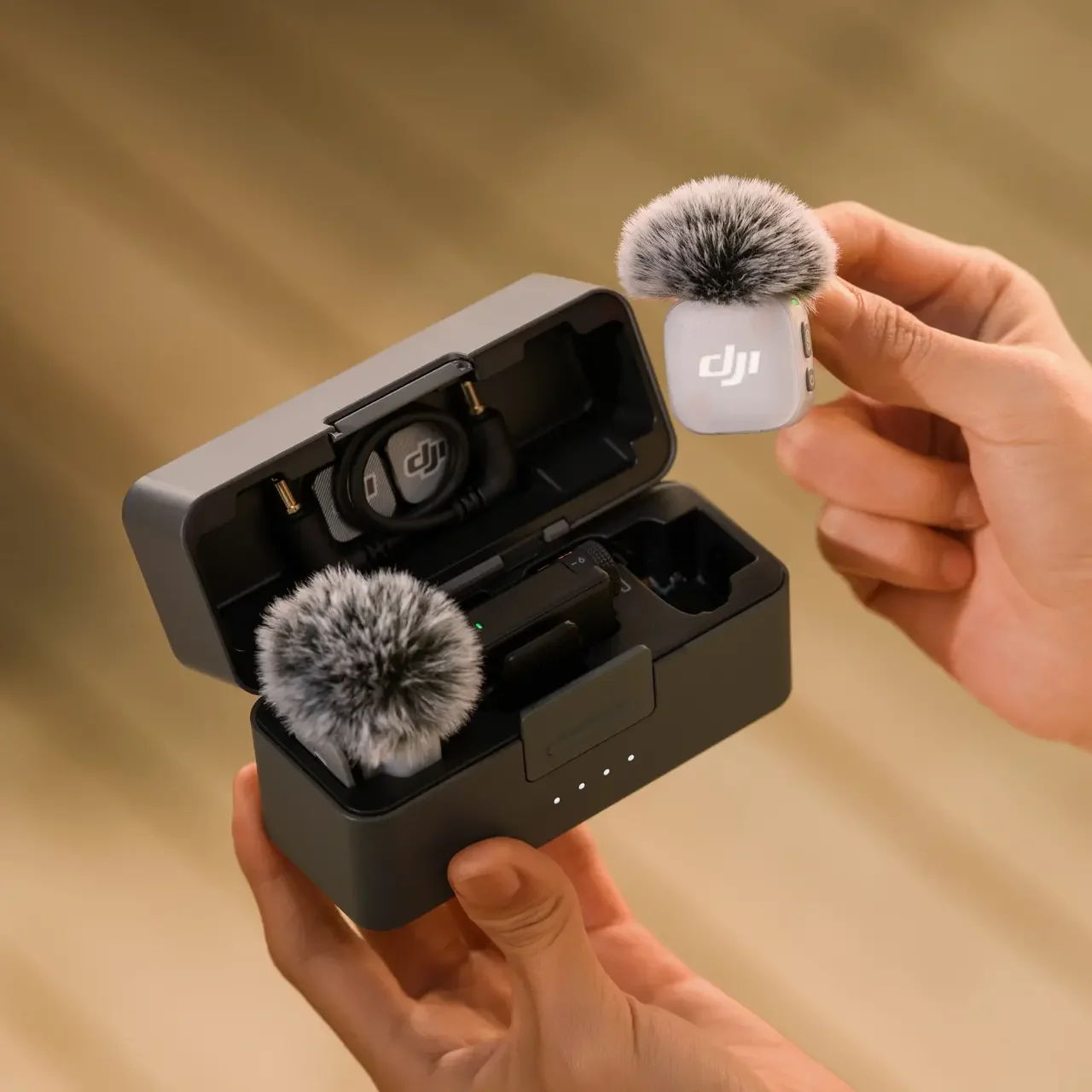 100% Original DJI Mic Mini 2 Wireless Microphone High Quality Audio Anti Clipping 48H Battery Fast Shipping