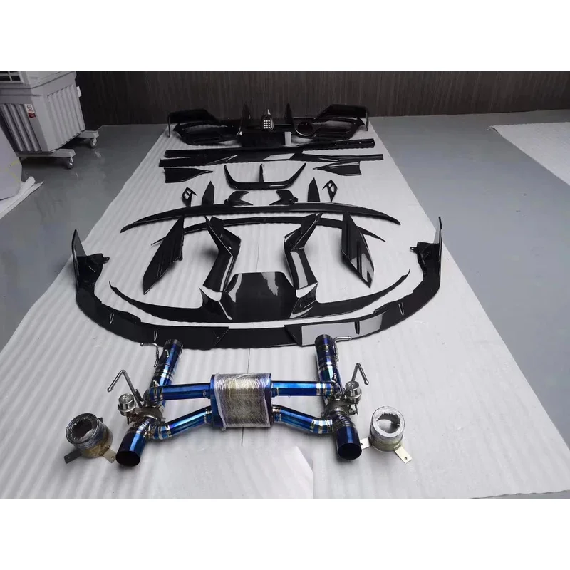 عالية الجودة Peect صالح Msy نمط ألياف الكربون الجافة الجبهة الشفاه الجانب تنورة الناشر الخلفي سبويلر العادم ل F-errari F8 الجسم أطقم #5