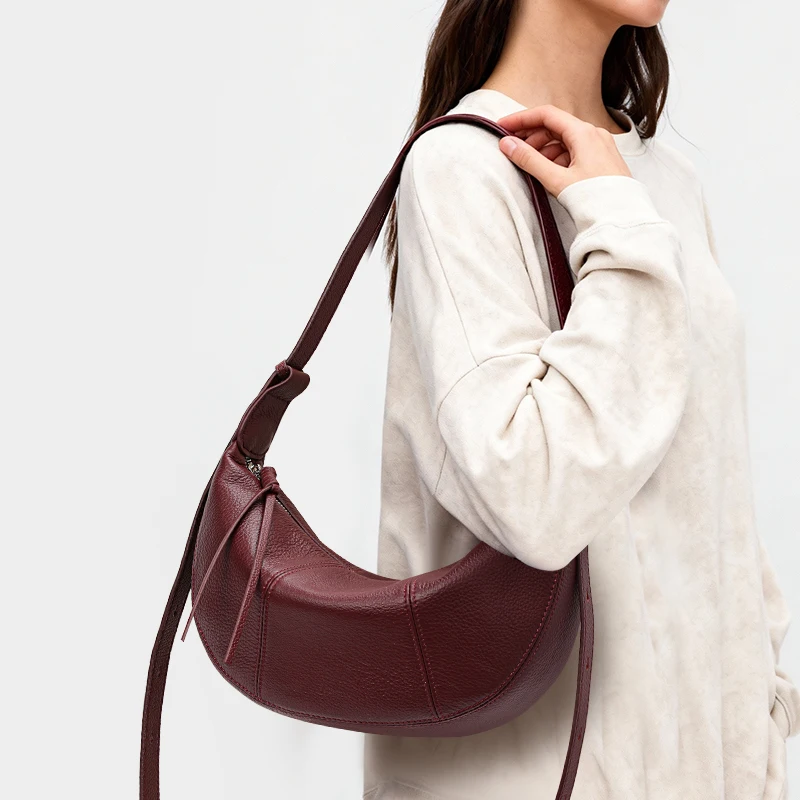 Aidani Genuine Leather Single-Shoulder Crescent Bag, Simple and Elegant, Versatile for Commuting, Cowhide Crossbody Women's Bag