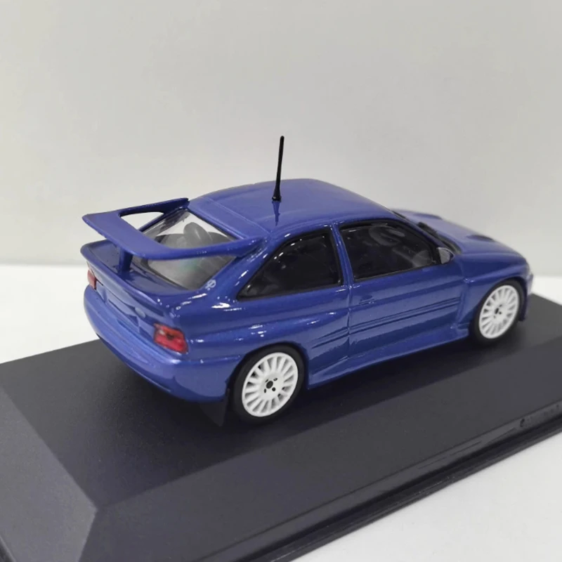 SOLIDO Pressofuso Scala 1:43 ESCORT RS 1992 Auto In Lega Modello di Auto Finito Simulazione Collezione Decorazione Ragazzo Regalo Giocattolo Spettacolo Statico