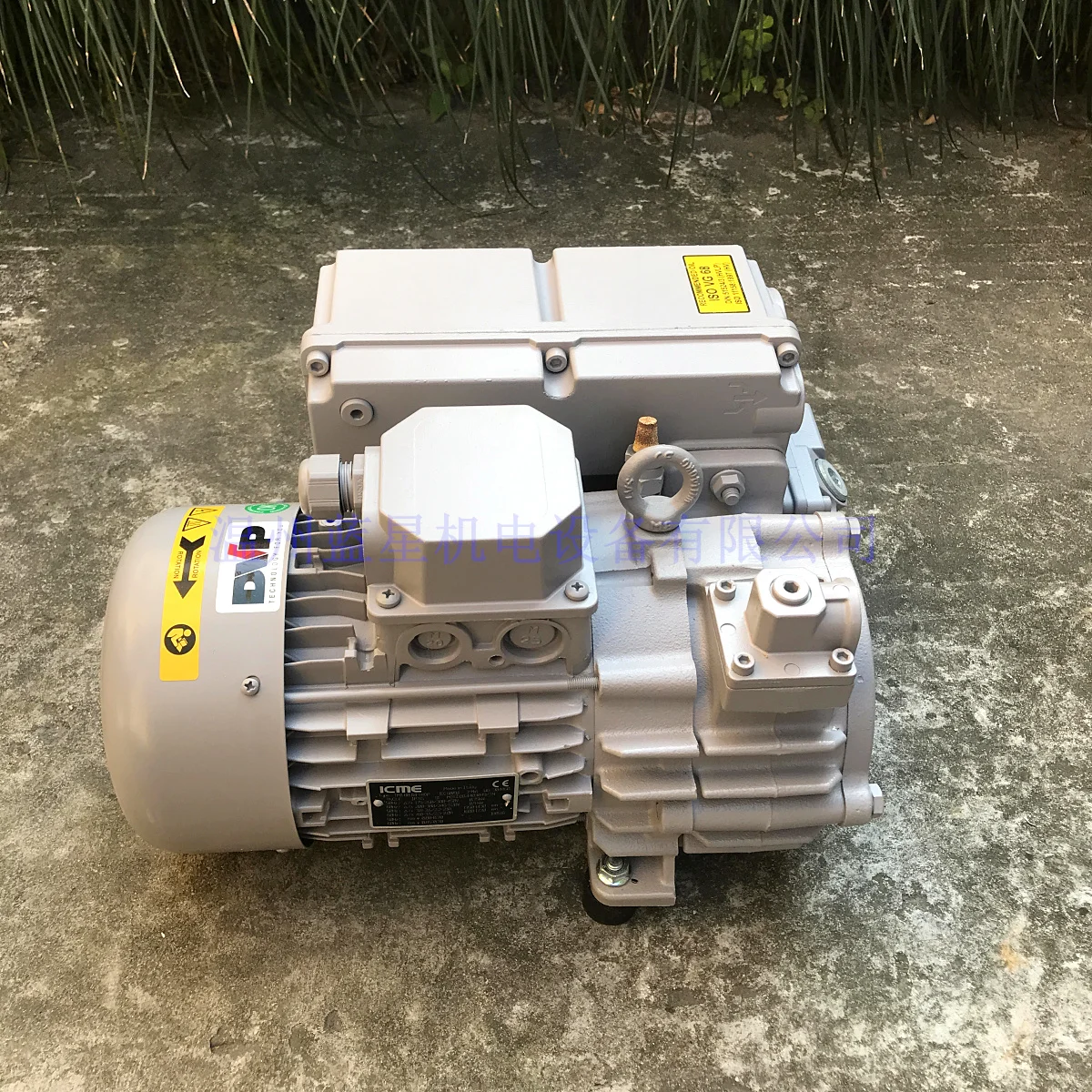 Italy imported rotary vane vacuum pump LC.25  AC380V  3-phase electric no with oil