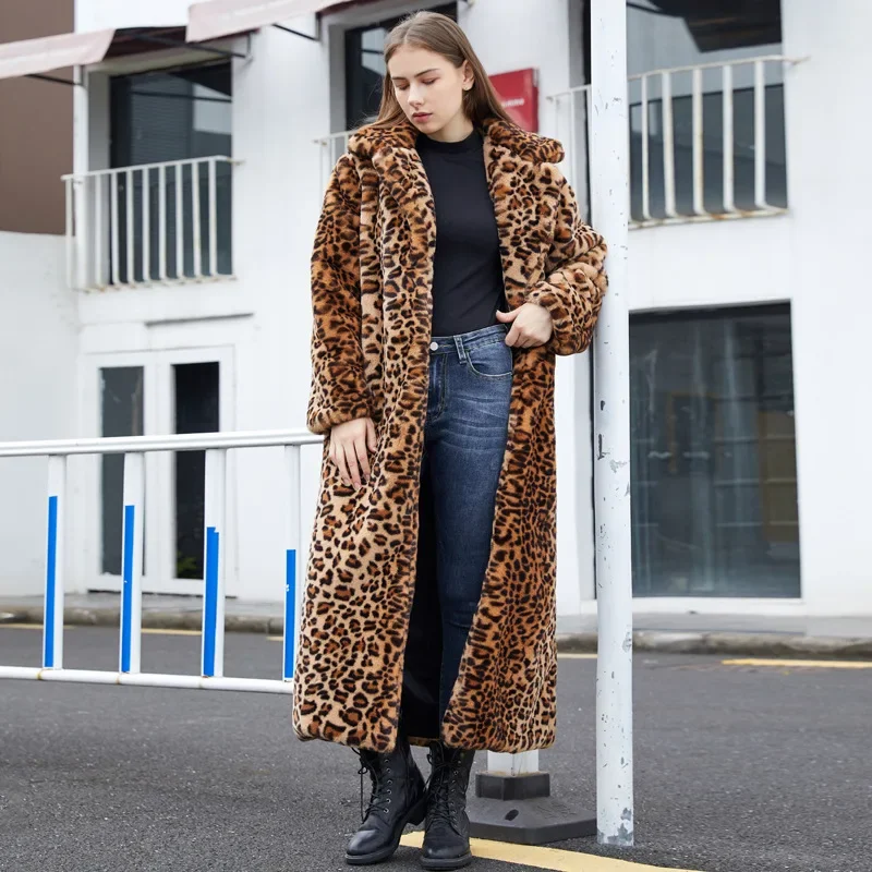 Faux Fur Coat with Leopard Pattern, Long Plush Coat, Warm Suit Collar, Casual Fashion, Winter